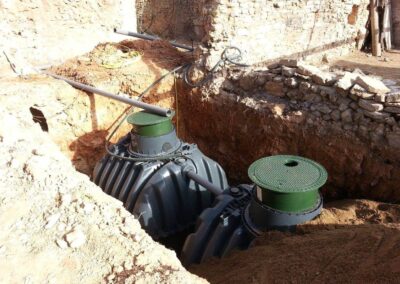 Instalación de dos depósitos para reaprovechamiento de agua