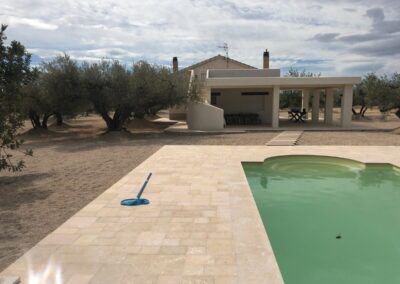 Construcción e instalación de piscina